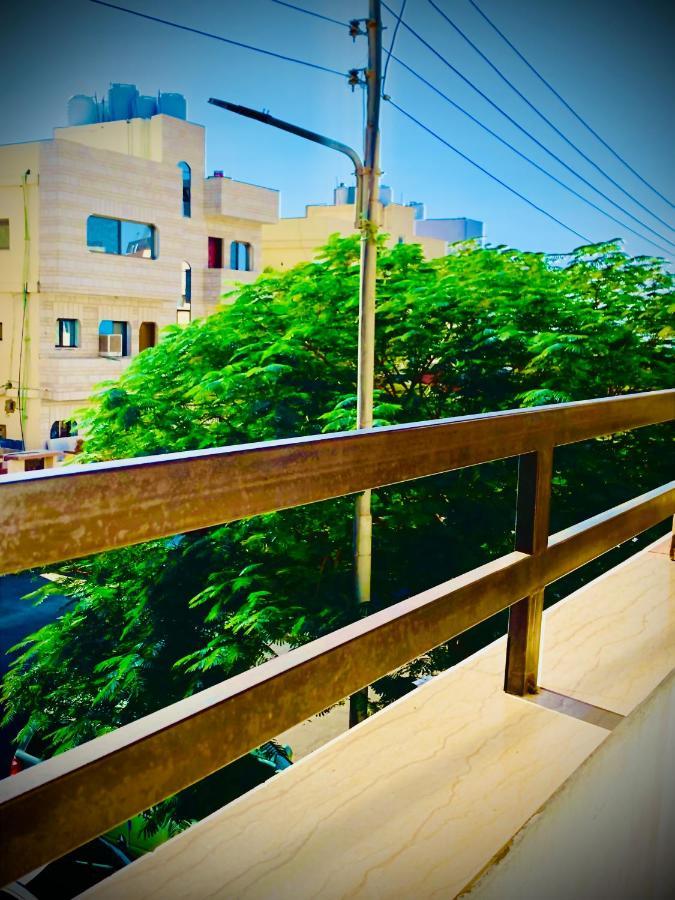 Galaxy Apartments Aqaba Exterior photo